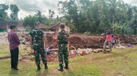 Kunjungan Dandim Karangmojo Ke Lokasi Pembangunan Gerai KDKMP Jatiayu